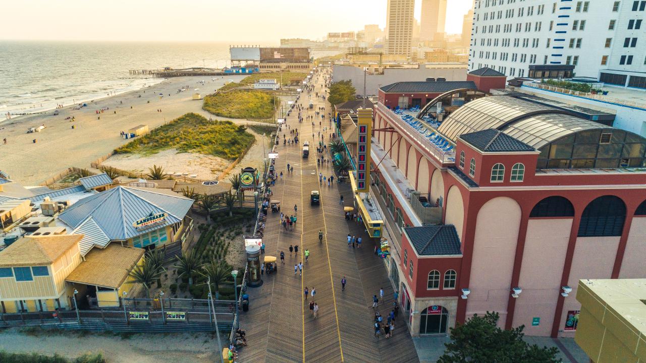 新泽西州大西洋城| 沙滩、娱乐和餐饮| 畅游美国