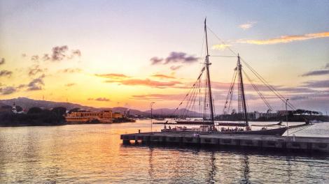 圣克罗伊岛上方的日落美景