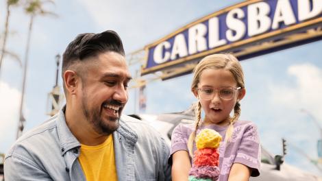 在娱乐中心卡尔斯巴德村度过愉快的一天  在娱乐中心卡尔斯巴德村度过愉快的一天