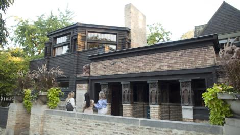 Entrance to the Frank Lloyd Wright Home and Studio in Oak Park, Illinois Entrance to the Frank Lloyd Wright Home and Studio in Oak Park, Illinois