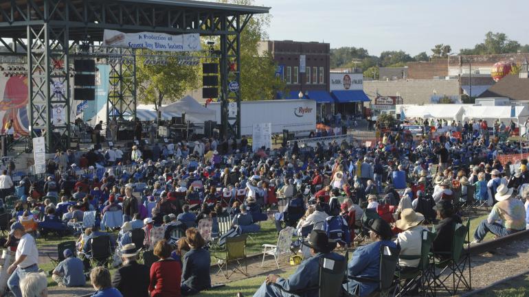 国王饼干蓝调音乐节，阿肯色州海伦娜的标志性节日