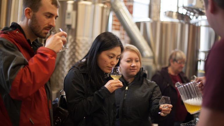 俄勒冈州是啤酒爱好者的天堂。这里分布着世界上数量最多的微酿酒厂。 俄勒冈州是啤酒爱好者的天堂。这里分布着世界上数量最多的微酿酒厂。