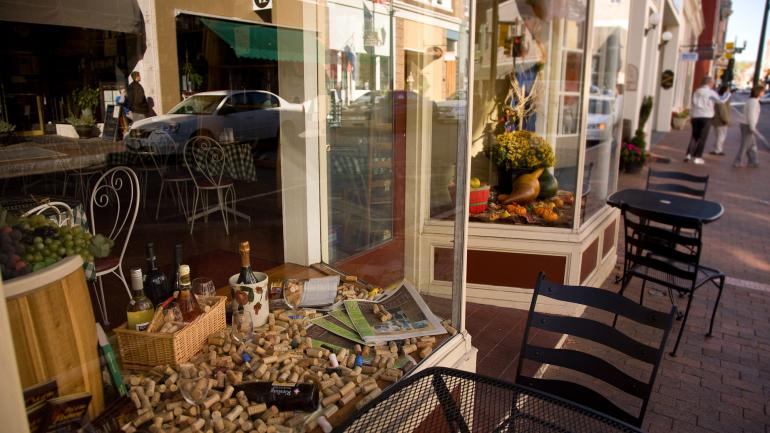 弗吉尼亚州斯汤顿历史悠久的迷人市中心