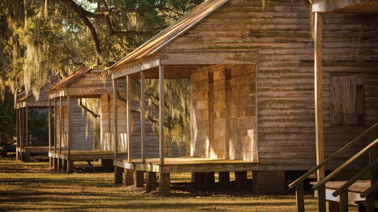 昔日路易斯安那州埃德加德长青庄园里的奴隶小木屋 昔日路易斯安那州埃德加德长青庄园里的奴隶小木屋
