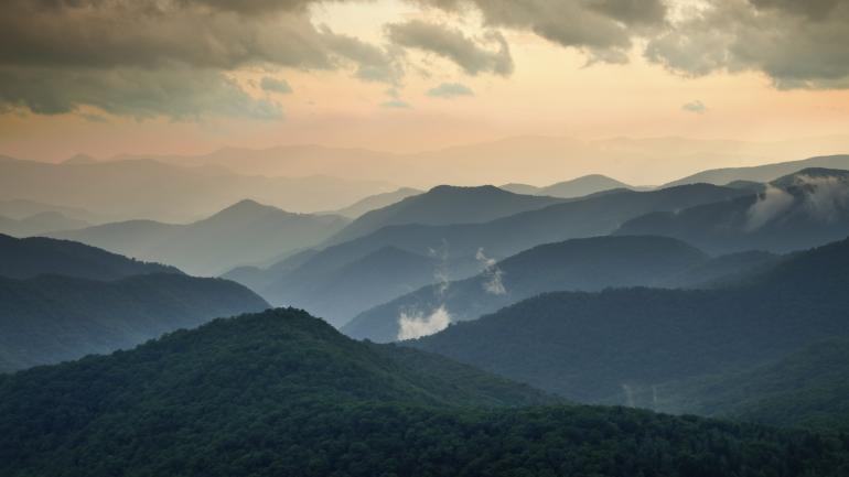 北卡罗来纳州布恩祖父山的壮丽景观