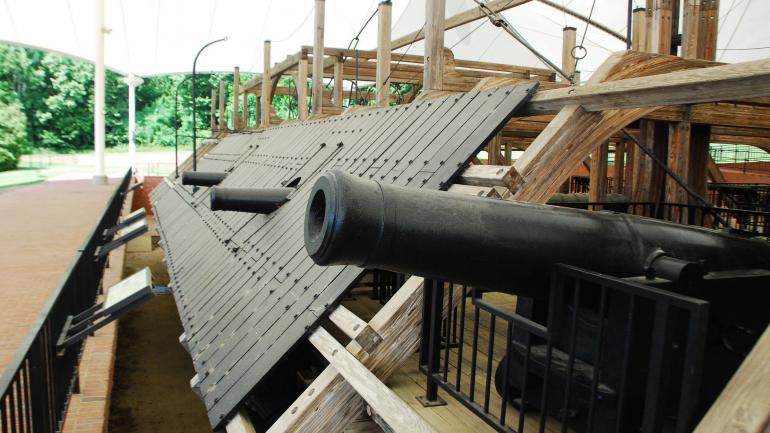 密西西比州维克斯堡以北仅几公里之外的维克斯堡国家军事公园,开罗号就在这座充满历史感的公园内 密西西比州维克斯堡以北仅几公里之外的维克斯堡国家军事公园,开罗号就在这座充满历史感的公园内