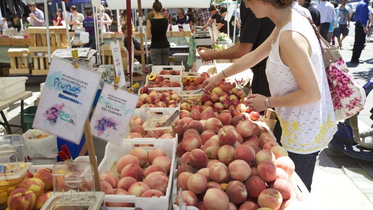 At the Ferry Building Farmers Market at the Embarcadero, shop for fresh produce or stay for a meal.