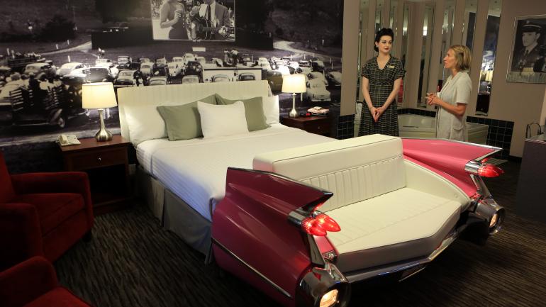 斯普林菲尔德 Best Western Route 66 Rail Haven 酒店的埃尔维斯·普雷斯利主题房间