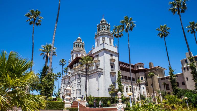 坐落于圣西米恩的高耸赫氏城堡 坐落于圣西米恩的高耸赫氏城堡