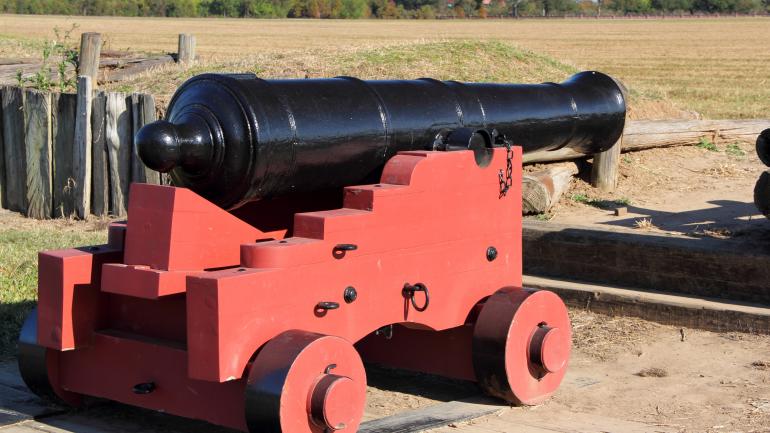 让拉菲特国家历史公园和自然保护区内沙尔梅特战场遗址中的加农炮 让拉菲特国家历史公园和自然保护区内沙尔梅特战场遗址中的加农炮
