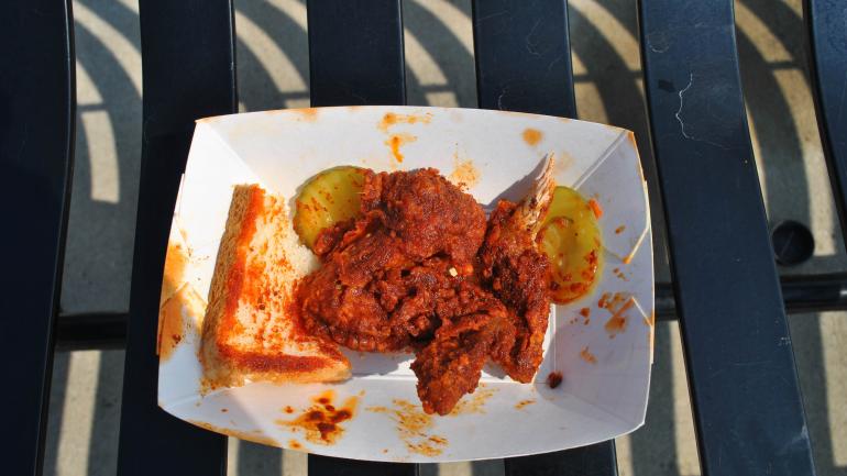 从王子炸鸡铺订购的一份炸鸡