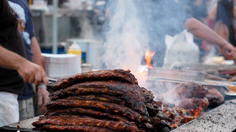 准备好一堆排骨，争夺冠军赛