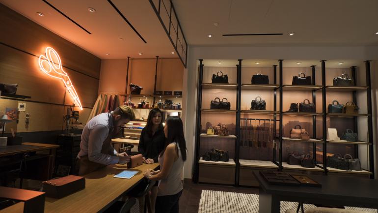 南海岸广场的普拉达商店 南海岸广场的普拉达商店