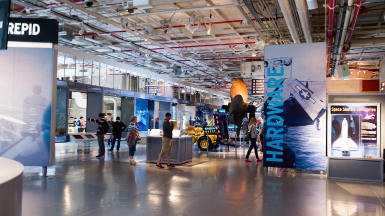 ”无畏”号海洋航空航天博物馆的内部