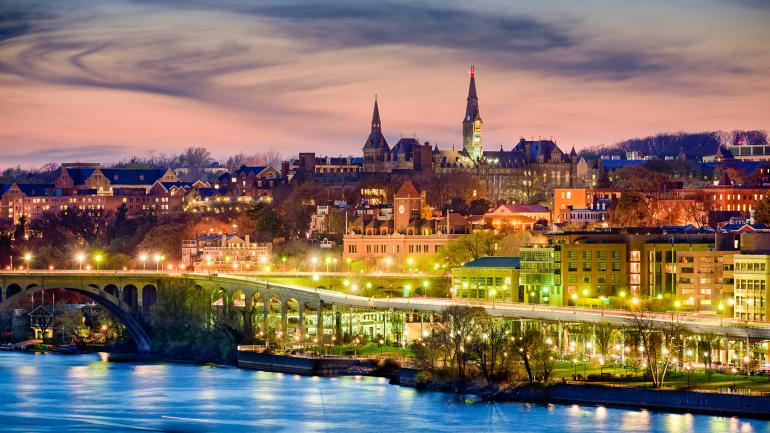 乔治城的日落美景