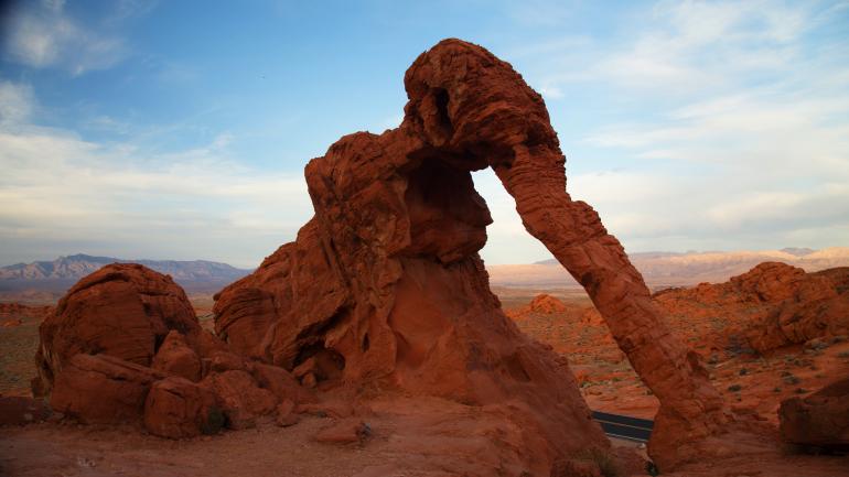 火焰谷州立公园里的大象石