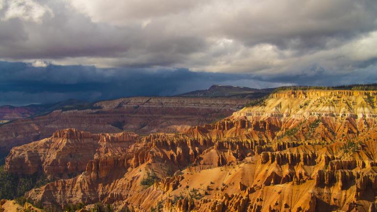 暴雨过后的锡达布雷克斯 暴雨过后的锡达布雷克斯