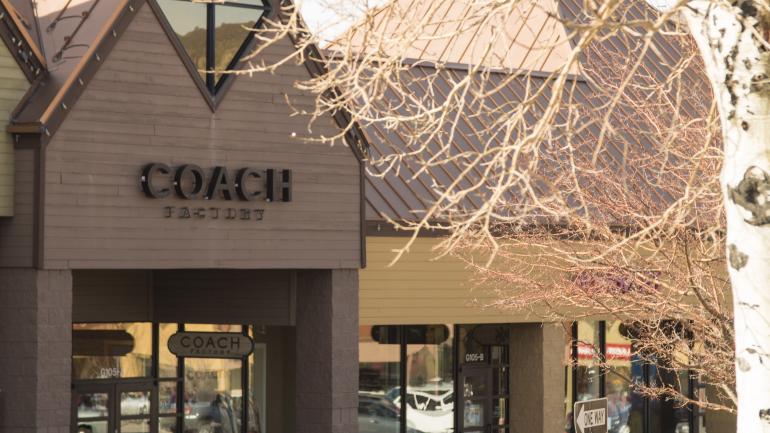 唐格奥特莱斯购物中心的Coach店铺