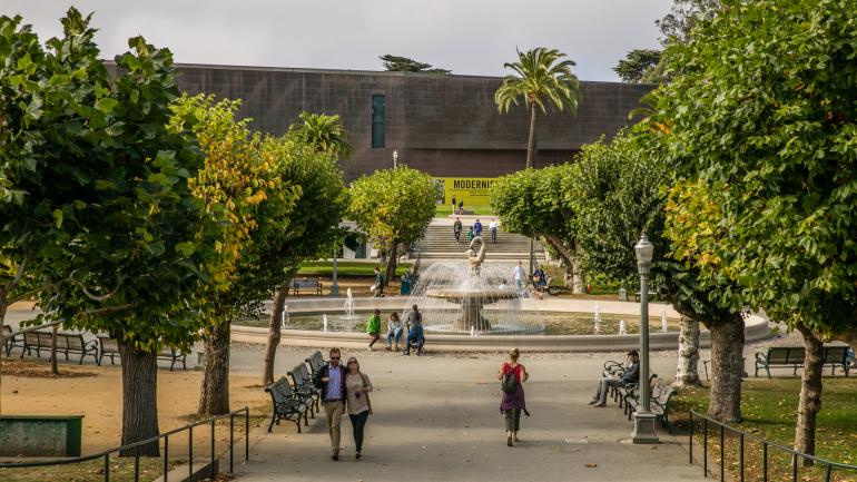 金门大桥公园中的喷泉 金门大桥公园中的喷泉