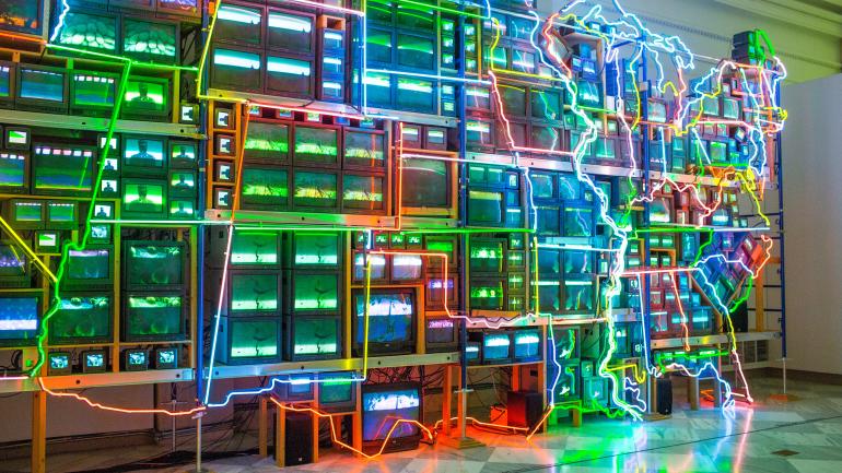 电子高速公路构成的美国地图