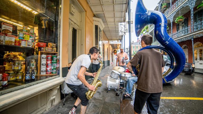 法国区的现场演奏