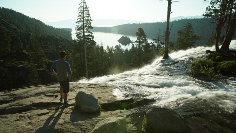 Vikingsholm Trail迷人的风景 Vikingsholm Trail迷人的风景