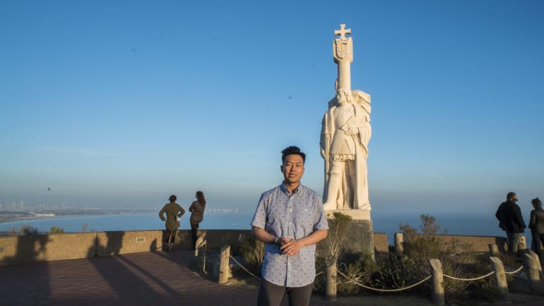 纪念碑前留念 纪念碑前留念