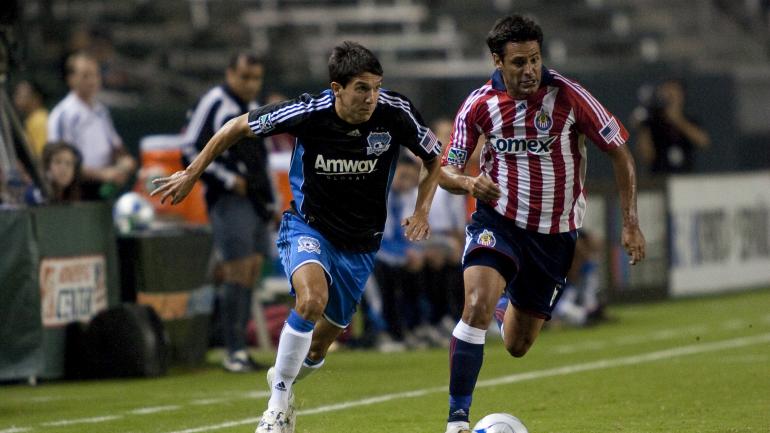 圣何塞鲨鱼队足球比赛 圣何塞鲨鱼队足球比赛