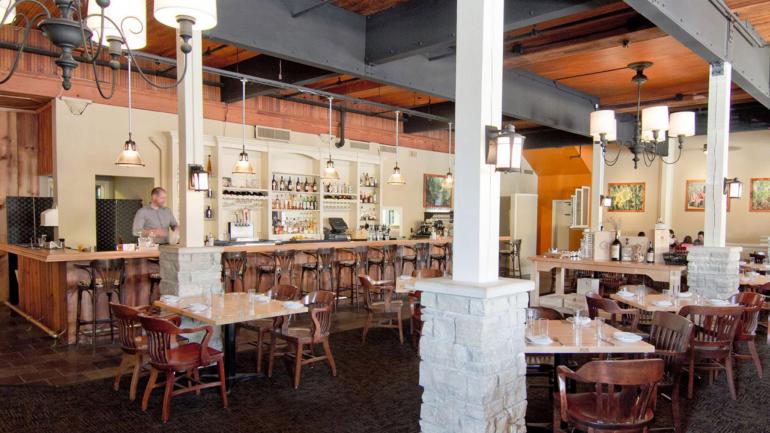 闲时的餐厅 闲时的餐厅