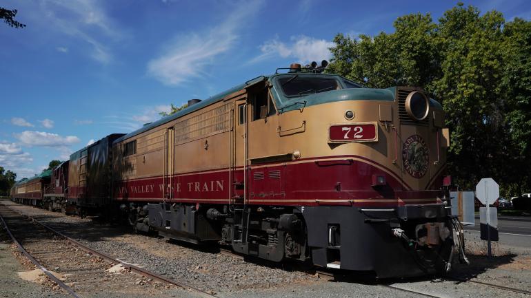 乘坐纳帕红酒火车是最好的游览方式