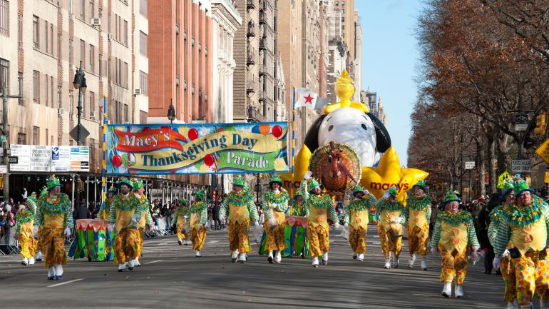 梅西百货感恩节游行的开始
