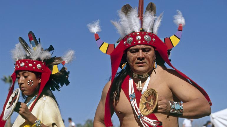 哈德博物馆内宣传自己历史文化的霍皮舞者