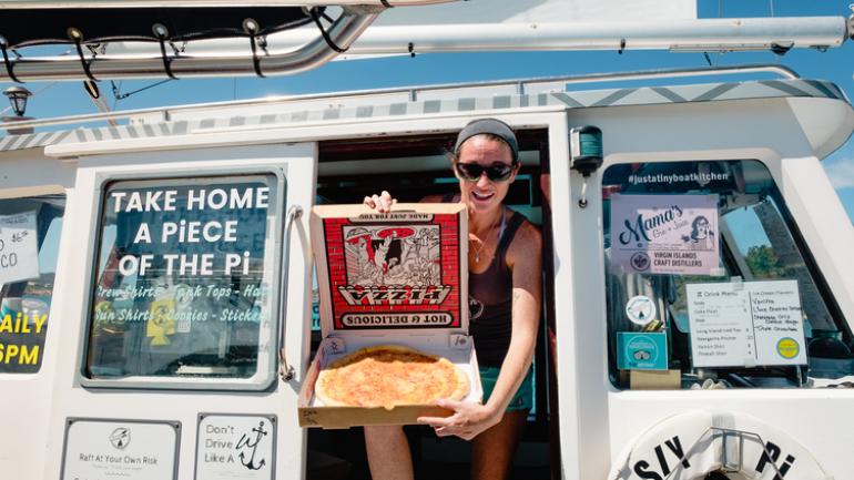 Pizza Pi 水上披萨店 Pizza Pi 水上披萨店