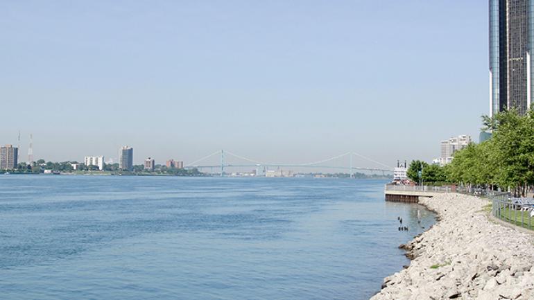 底特律河Detroit River