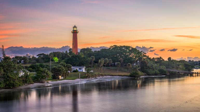 朱庇特湾灯塔，或许就是这处风景为吉米·巴菲特带来灵感