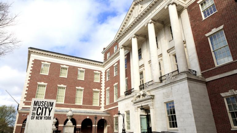 纽约市博物馆，其中收藏了丰富的剧院藏品