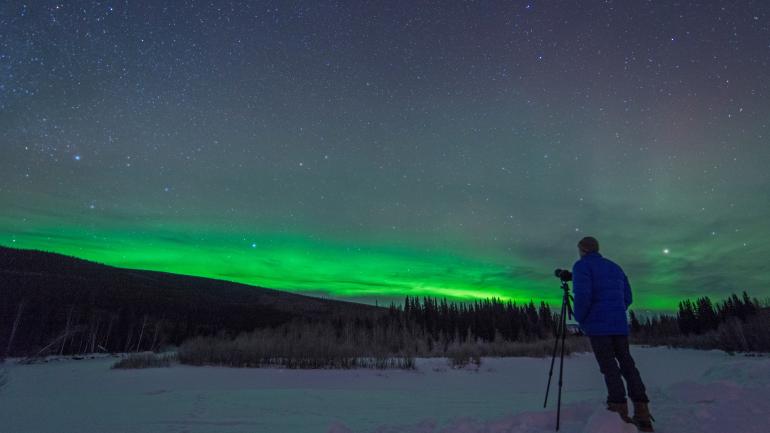 参加北极光摄影之旅，欣赏极致美景