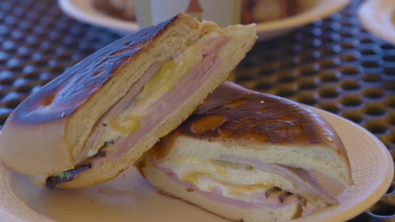 小哈瓦那的一份经典古巴三明治