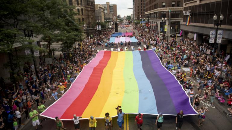 双子城骄傲节游行和节庆活动 双子城骄傲节游行和节庆活动