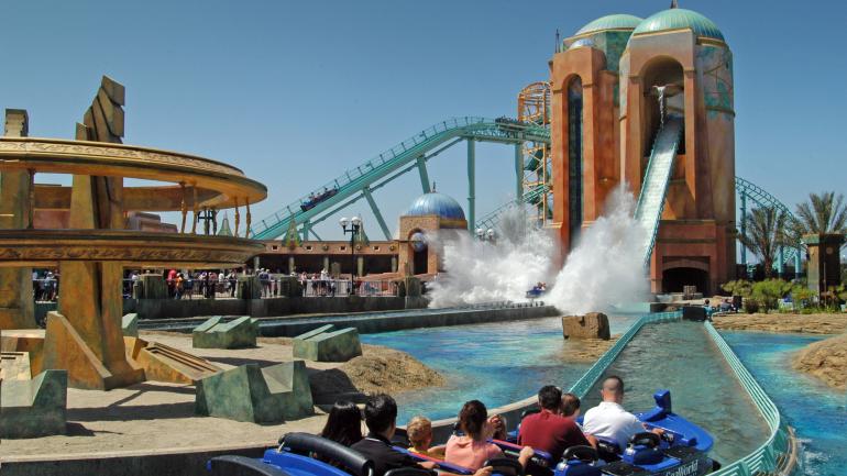 在圣地亚哥海洋世界享受亚特兰蒂斯之旅带来的速度与激情