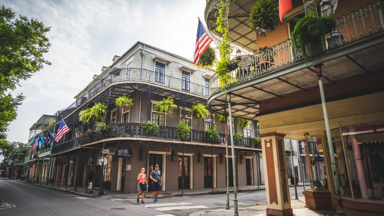 在历史悠久的新奥尔良观赏美景