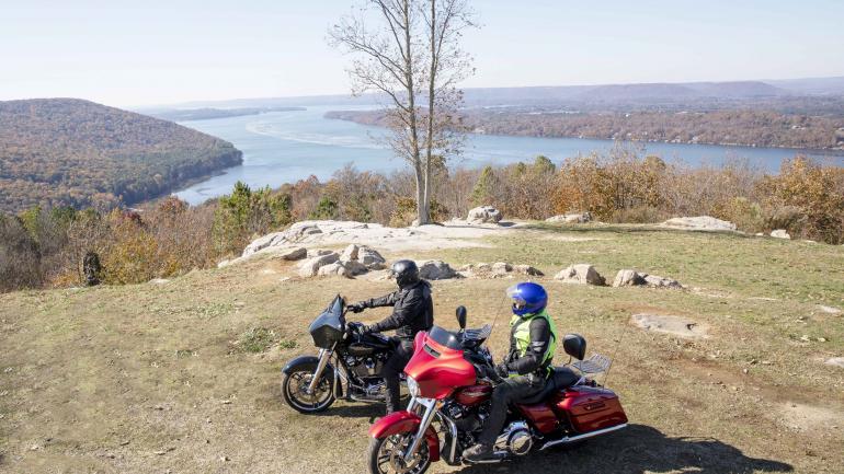 通往“蛇道”途中的一个迷人观景台