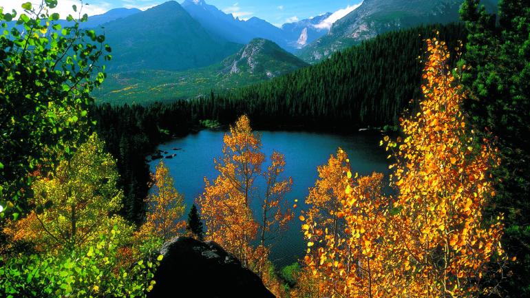 落基山脉国家公园内的壮丽景观 落基山脉国家公园内的壮丽景观