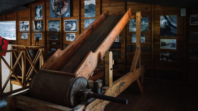 Hacienda San Pedro 博物馆内古老的咖啡加工设备 Hacienda San Pedro 博物馆内古老的咖啡加工设备