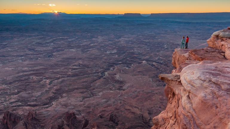 犹他州峡谷地国家公园的壮美景致