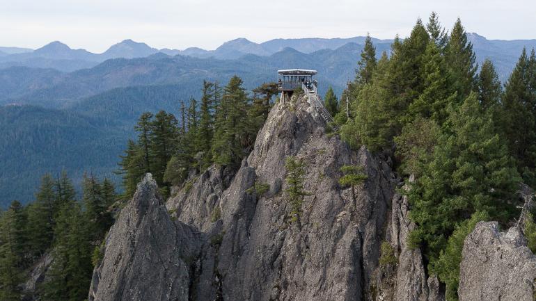 昂夸国家森林阿克岩瞭望台 昂夸国家森林阿克岩瞭望台