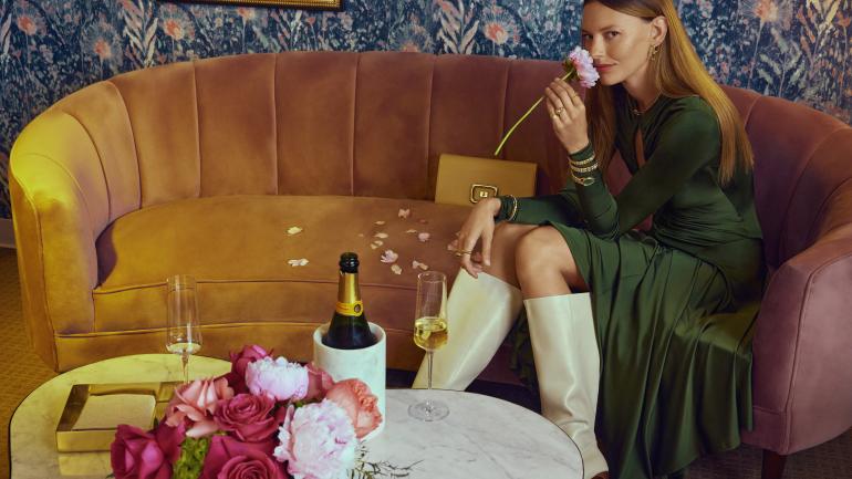 顾客在贵宾套房