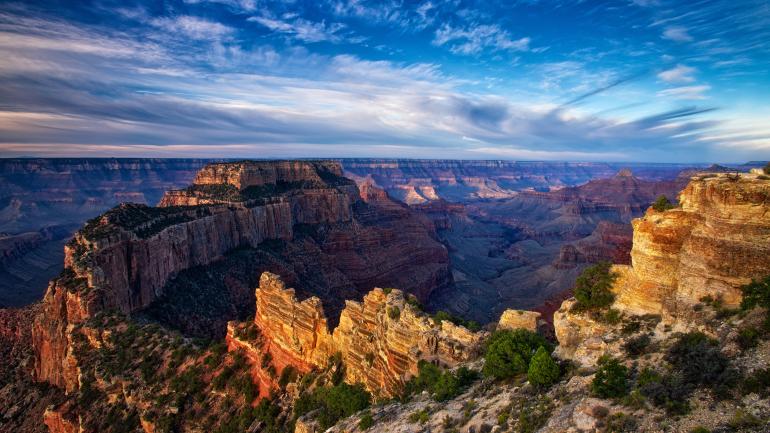 亚利桑那州大峡谷国家公园北缘的壮阔美景