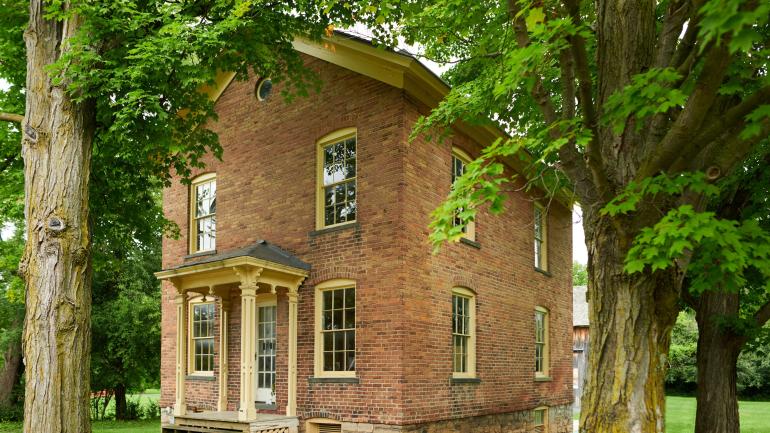 著名活动人士塔布曼曾在哈丽特·塔布曼故居居住并工作 50 余年