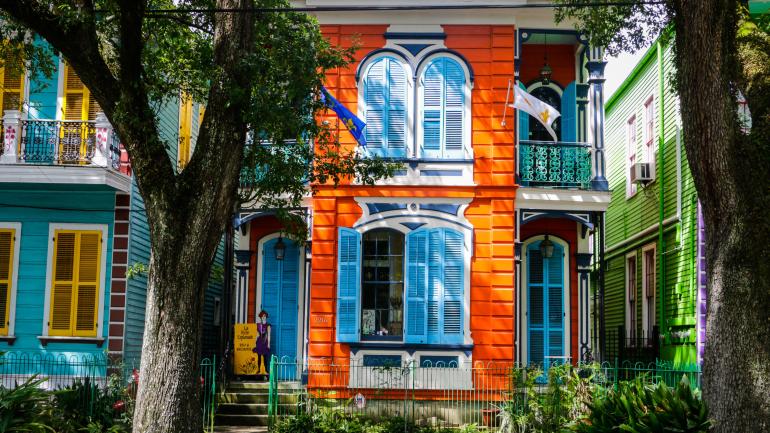 新奥尔良中城区的街区遍布着奇特的建筑 新奥尔良中城区的街区遍布着奇特的建筑